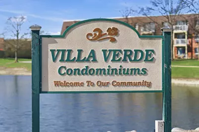 3 Villa Verde Drive #311, Buffalo Grove, IL 60089 - Photo 5