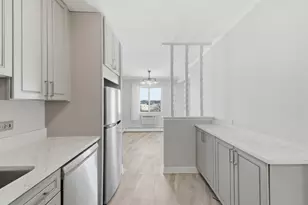 3 Villa Verde Dr, Buffalo Grove, IL 60089 - Photo 11