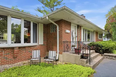 3934 Elm Street, Downers Grove, IL 60515 - Photo 3