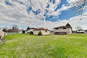 12044 S Holmberg Ct, Alsip, IL 60803 - Photo 29