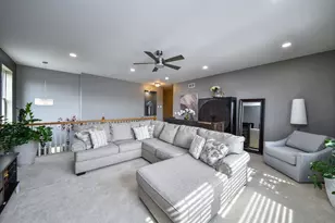 3022 Longcommon Pkwy, Elgin, IL 60124 - Photo 25