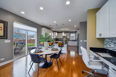 3022 Long Common Parkway, Elgin, IL 60124 - Photo 15