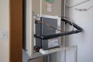 5447 W Lawrence Ave, Chicago, IL 60630 - Photo 27