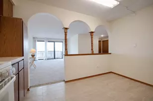 5447 W Lawrence Ave, Chicago, IL 60630 - Photo 5