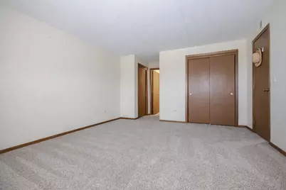 5447 W Lawrence Avenue #203, Chicago, IL 60630 - Photo 19
