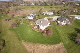 1933 Spring Valley Dr, Elburn, IL 60119 - Photo 73