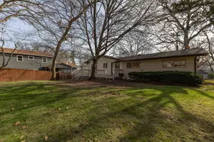 3409 52nd St, Moline, IL 51265 - Photo 25