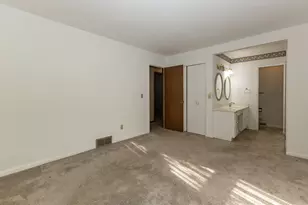 3409 52nd St, Moline, IL 51265 - Photo 13