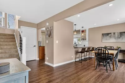 231 Lenox Court, Grayslake, IL 60030 - Photo 7