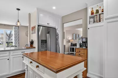 231 Lenox Court, Grayslake, IL 60030 - Photo 15