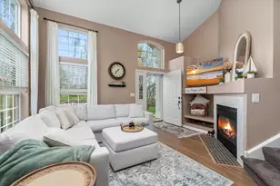 1385 Spencer Ln, Batavia, IL 60510 - Photo 3