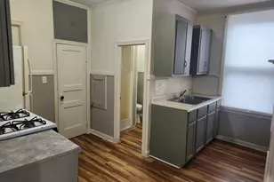 8 E Railroad St, Sandwich, IL 60548 - Photo 5