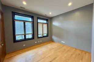 1S701 Eisenhower Rd, Oakbrook Terrace, IL 60181 - Photo 13