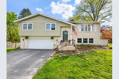 1214 Jill Peak Drive, Sleepy Hollow, IL 60118 - Photo 1