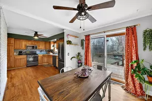 1214 Jill Peak Dr, Sleepy Hollow, IL 60118 - Photo 5