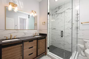 8416 Mansfield Ave, Burbank, IL 60459 - Photo 15