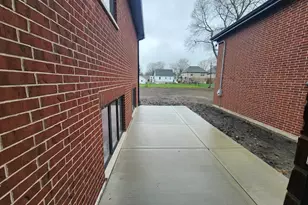 8416 Mansfield Ave, Burbank, IL 60459 - Photo 17