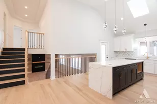 8416 Mansfield Ave, Burbank, IL 60459 - Photo 5