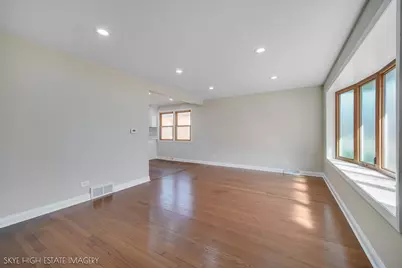 11232 S Albany Avenue, Chicago, IL 60655 - Photo 3