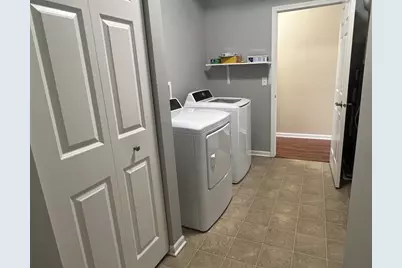 8225 Tremont Lane, Joliet, IL 60431 - Photo 7