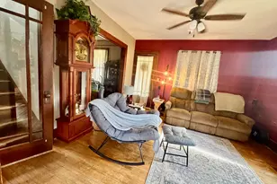 608 W Main St, Aledo, IL 61231 - Photo 9