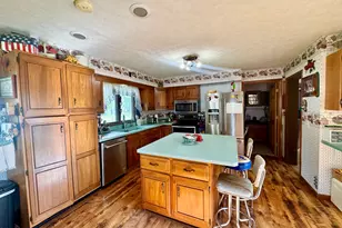 608 W Main St, Aledo, IL 61231 - Photo 3