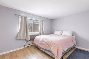 342 Klein Creek Ct, Carol Stream, IL 60188 - Photo 9