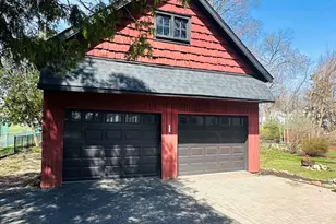 124 W Crystal Lake Ave S, Crystal Lake, IL 60014 - Photo 23