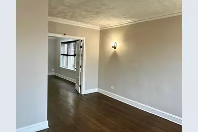 8204 S Exchange Avenue, Chicago, IL 60617 - Photo 7