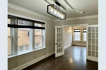 8204 S Exchange Avenue, Chicago, IL 60617 - Photo 3