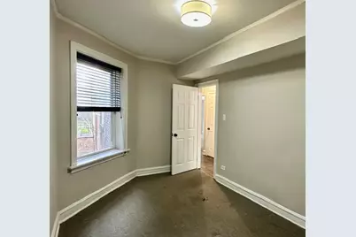 8204 S Exchange Avenue, Chicago, IL 60617 - Photo 13