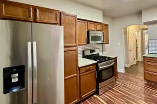 8204 S Exchange Ave, Chicago, IL 60617 - Photo 21