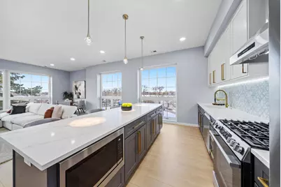 5830 N Lincoln Avenue #3E, Chicago, IL 60659 - Photo 5