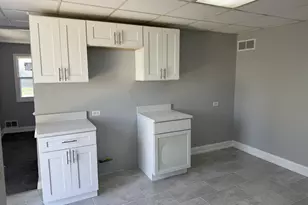 17 W 30th Pl, Steger, IL 60475 - Photo 9