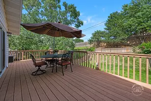 2S545 Lloyd Ave, Lombard, IL 60148 - Photo 33