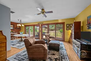 2S545 Lloyd Ave, Lombard, IL 60148 - Photo 7