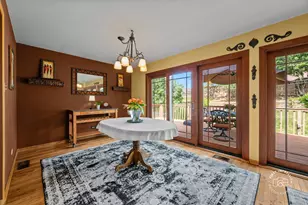 2S545 Lloyd Ave, Lombard, IL 60148 - Photo 9