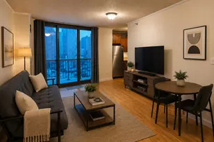 111 W Maple St, Chicago, IL 60610 - Photo 5