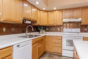 104 Susan Dr, Dwight, IL 60420 - Photo 15