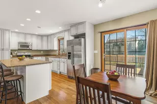 545 Andrew Ln, Lake Zurich, IL 60047 - Photo 7