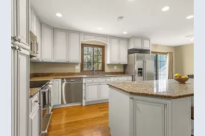 545 Andrew Lane, Lake Zurich, IL 60047 - Photo 5