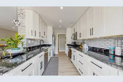 8650 Ferris Avenue #203, Morton Grove, IL 60053 - Photo 9