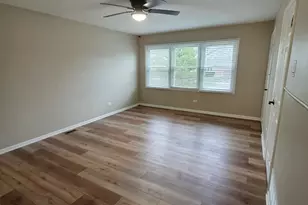 43 W Ann St, Lombard, IL 60148 - Photo 3