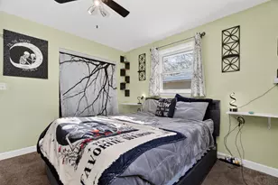 2550 Garden Ct, Joliet, IL 60435 - Photo 13