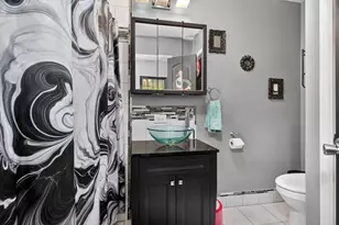 2550 Garden Ct, Joliet, IL 60435 - Photo 17