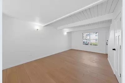 453 Normandie Lane, Round Lake, IL 60073 - Photo 5