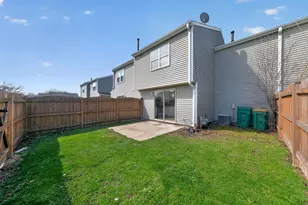 453 Normandie Ln, Round Lake, IL 60073 - Photo 21