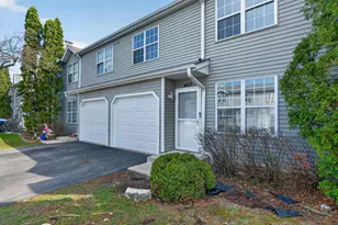 453 Normandie Ln, Round Lake, IL 60073 - Photo 23