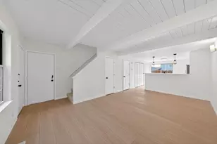 453 Normandie Ln, Round Lake, IL 60073 - Photo 7