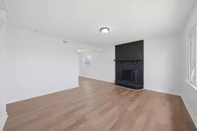 16608 Sawyer Avenue, Markham, IL 60428 - Photo 5